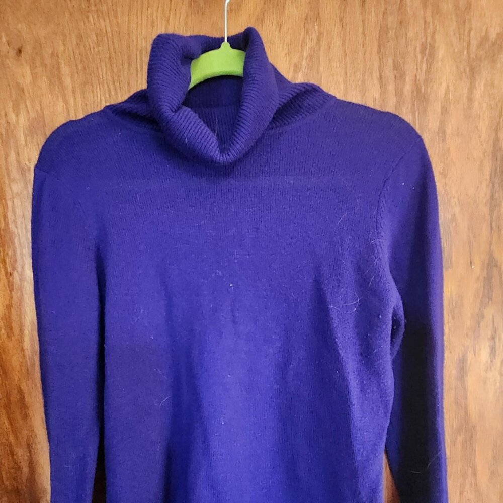 Livia & Grace cashmere turtleneck sweater